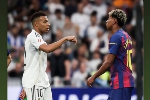 舉世矚目！曼聯(lián)15歲前鋒加布里埃爾轉發(fā)國家德比照片