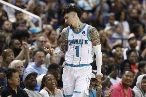 這賽季要蛻變？三球25中13&三分12中5狂攬38分13板13助！