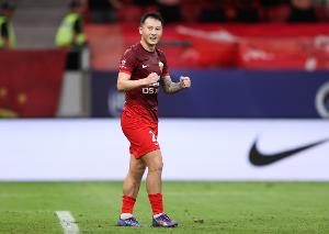 海港球員馮勁中國頂級聯(lián)賽出場200場，93年齡段第15人
