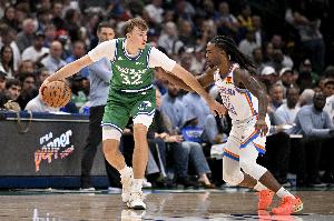 31分鐘0助攻控衛(wèi)！弗拉格10中1毒瘤表現(xiàn)！正負值-20！