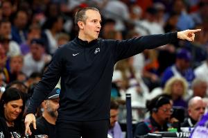 太陽(yáng)主帥：馬威表現(xiàn)不可思議 爵士搶進(jìn)攻籃板是他們的風(fēng)格