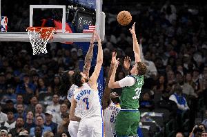 9中1！克里斯蒂：弗拉格才18歲打雷霆這很正常 我們應(yīng)減輕他壓力