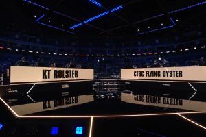 上單蜜月期來(lái)了！CFO對(duì)陣KT第二局更換上單：Rest上場(chǎng)Driver下場(chǎng)