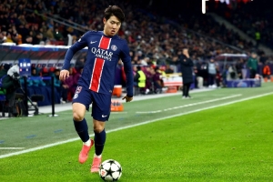 記者：李剛?cè)室蛄鞲?，將缺席巴黎客?zhàn)洛里昂之行