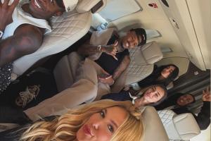 心情好！國(guó)家德比后維尼修斯帶著女友，與米利唐夫婦在摩納哥度假