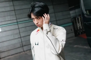 Hans Sama：艾翁面對巨魔打野時(shí)會有更多的操作空間