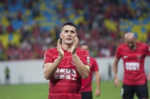 記者談蓉城無緣冠軍：關(guān)鍵時(shí)刻掉鏈子，可惜了么優(yōu)質(zhì)的人員配置