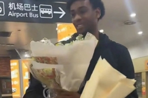 媒體人：山西男籃外援格雷格-布朗已經(jīng)抵達太原