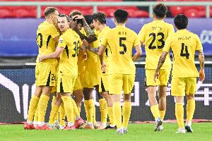 深圳新鵬城管理層人士：還沒有保級(jí)為自身而戰(zhàn)，踢申花目標(biāo)拿分