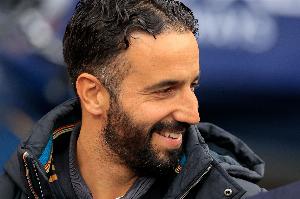 TA：曼聯(lián)一年前密會(huì)阿莫林細(xì)節(jié)曝光，原定德澤爾比，圖赫爾