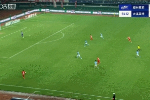 運(yùn)氣太差！恩戈姆倒三角傳中，羅德里格勁射擊中立柱彈出