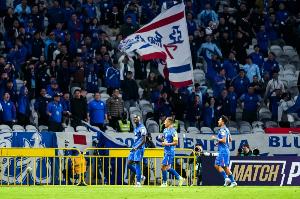 滬媒：申花爭冠被動根源不僅在于實力的細微差距，更暴露經(jīng)驗短板