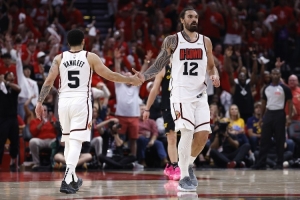 馬?。夯鸺龔姷每膳?籃板能力聯(lián)盟第一 范喬丹&DFS回歸后難尋對手