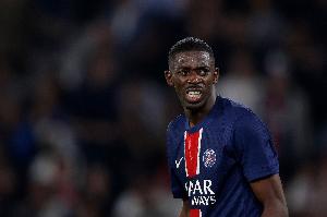 隊(duì)報(bào)：盡管右大腿有傷，登貝萊仍參加了巴黎的訓(xùn)練