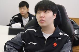 家里養(yǎng)了...？自22年開始T1四進(jìn)S賽決賽 其中三次都在半決賽戰(zhàn)勝Kanavi與369