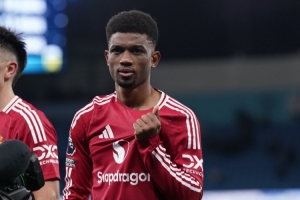 曼晚評分：達(dá)洛特3分最低 阿瑪?shù)?分最高，卡塞米羅B費(fèi)6分