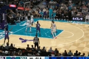 真下飯??！塞克斯頓&貝利相繼失誤 迪亞巴特亂戰(zhàn)打進(jìn)壓哨補(bǔ)籃