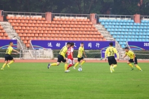 2025年張家港市企業(yè)足球超級聯(lián)賽開賽，共有8家企業(yè)參賽