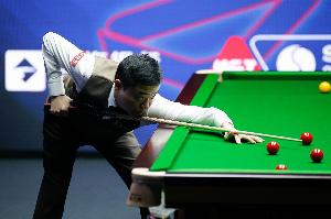 手感火熱！丁俊暉6-1霍爾特晉級國錦賽32強(qiáng)，前兩輪僅丟1局