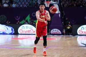 媒體人：95-02的球員平均水平很差 再不培養(yǎng)年輕人國家隊(duì)會斷層