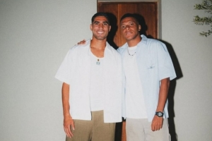 阿什拉夫迎來27歲生日，姆巴佩社媒曬合照：祝我的兄弟生日快樂