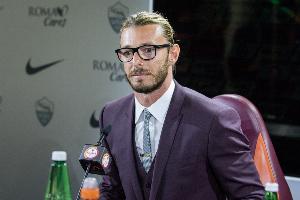 米體：巴爾扎雷蒂已經(jīng)和羅馬解約，將加盟馬賽當貝納蒂亞的助手