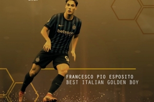繼續(xù)努力小伙！20歲國米前鋒埃斯波西托獲得意大利金童獎
