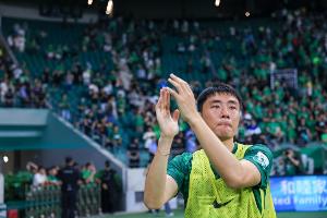 國(guó)安官方：李磊右大腿后群股二頭肌下端肌肉拉傷，預(yù)計(jì)傷缺4周