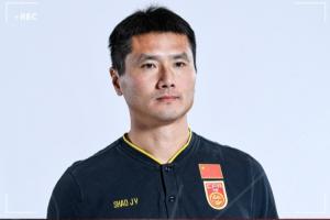 媒體人：邵佳一足球理念先進，中國足球需要給中生代教練一些機會