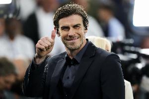 貝爾：在皇馬有時(shí)球員管理比戰(zhàn)術(shù)更重要，我相信阿隆索也知道這點(diǎn)