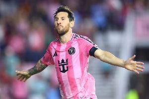 阿迪CEO：我們會(huì)陪梅西直到最后一刻，耐克贊助德國(guó)隊(duì)？我們不慌