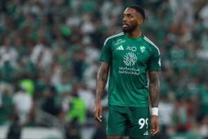 記者：弗蘭克有意伊萬-托尼；我不明白熱刺為什么買下特爾