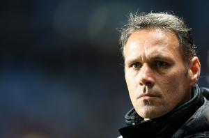 范巴斯滕：布魯日被搶劫了 弗曼特沒有對什琴斯尼犯規(guī)