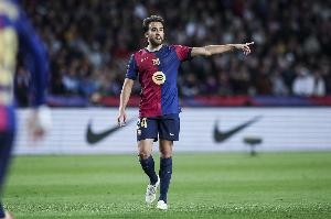 記者：埃里克-加西亞鼻梁骨折，巴薩中衛(wèi)僅剩阿勞霍和庫(kù)巴西