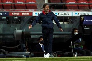 爆冷輸帕福斯，黃潛主帥怒斥：沒強(qiáng)度沒雄心，自欺欺人不尊重對手