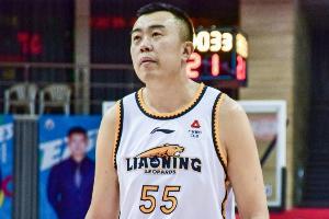 寶刀不老！韓德君出戰(zhàn)10分42秒 11投8中&罰球5中5砍下21分4板