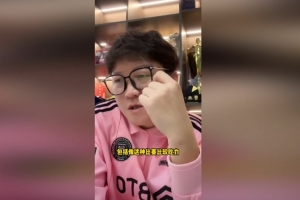 趙鵬：朱辰杰、蔣圣龍?zhí)咧谐騺喒谔貏e吃力，走一個(gè)可能真是好事