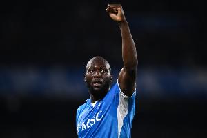 意媒：盧卡庫(kù)康復(fù)進(jìn)展順利，目標(biāo)是在12月18日的意大利超級(jí)杯復(fù)出