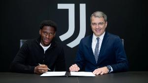 里爾老板：戴維并非典型的9號(hào)中鋒，熱格羅瓦仍需幾個(gè)月恢復(fù)狀態(tài)