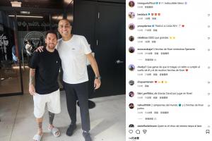 特雷澤蓋曬與梅西合影：無可爭(zhēng)議的第一，梅西??