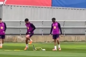 記者：埃里克-加西亞佩戴面具訓(xùn)練，霍安-加西亞國(guó)際比賽日后回歸