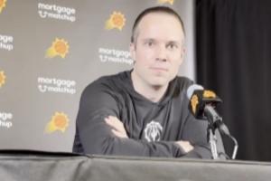 小吧問太陽主帥對新秀的建議 對方笑答：NBA很難 要抓住一切機會~