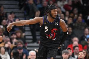 外線發(fā)威！猛龍首節(jié)三分10投8中 命中率高達(dá)80%