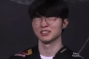 Doran、Faker看Oner wink時候的表情：難受 難繃 頂不住