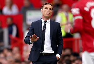 帕克談不敵西漢姆：我們開局表現(xiàn)很好，但關(guān)鍵時刻不夠?qū)Ｗ? >
                                        </div>
                                    </div>
                                                                        <div   id=