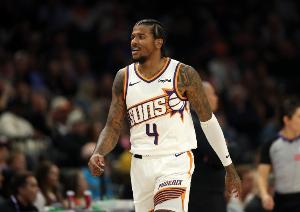 主教練談杰倫·格林：他是個(gè)積極向上、自信從容的球員