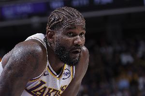 艾頓：我們根本沒和對手抗衡起來 常規(guī)賽82場&要為下一場做好準(zhǔn)備