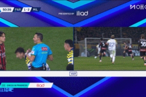 里奇禁區(qū)內(nèi)疑似有手球情況，裁判在VAR介入查看后沒給點(diǎn)球