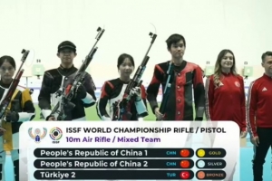 盛李豪/王子菲奪冠！射擊世錦賽氣步槍混合團體 中國隊包攬冠亞軍