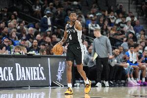 刺記：?？怂故仔愠錾坏交@下終結(jié)尤為亮眼 還需時(shí)間找回節(jié)奏